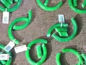 員工拉桌子碰碎近50個和田玉鐲損失百萬，折射出企業(yè)在安全管理、風(fēng)險(xiǎn)管控和員工培訓(xùn)的問題